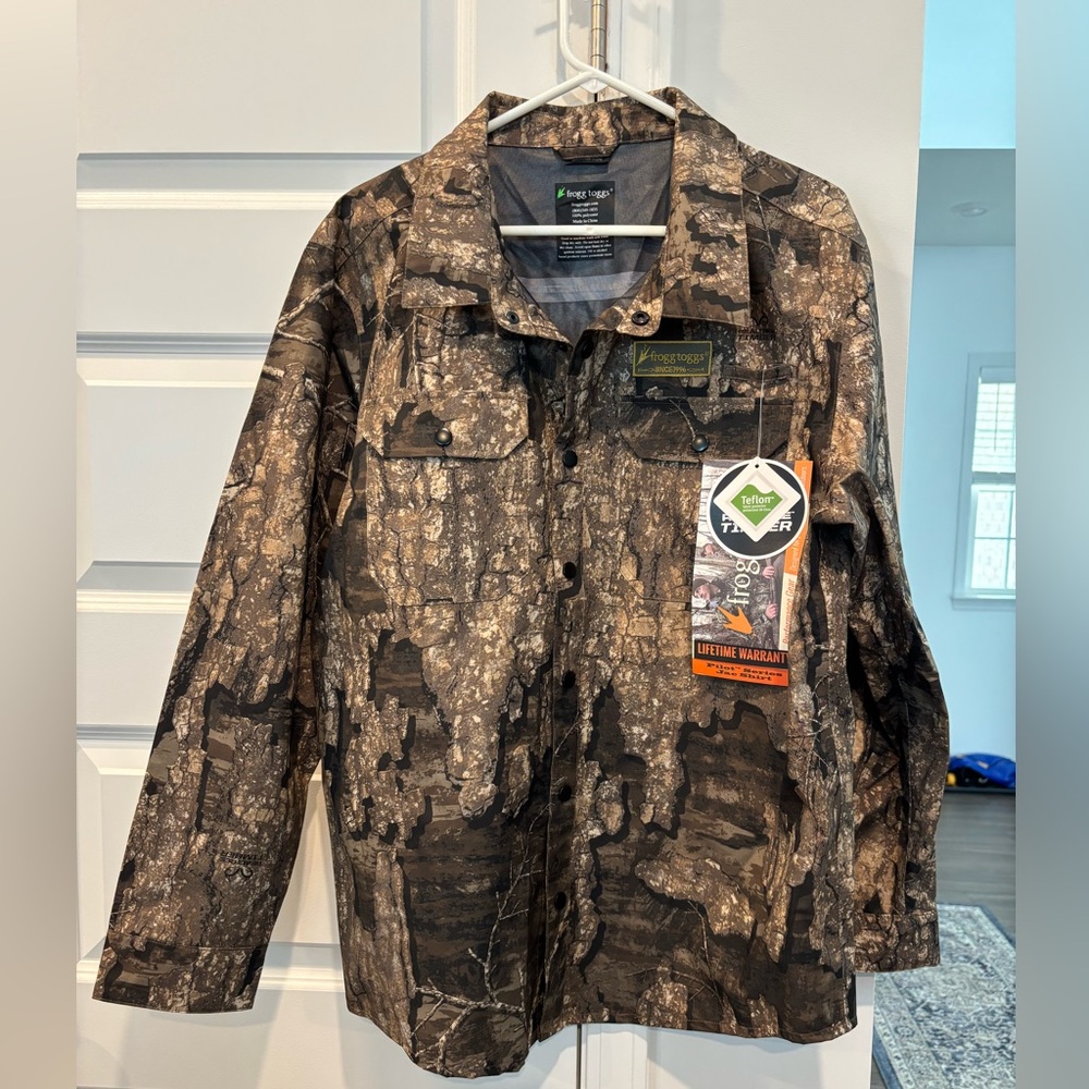 Frogg Toggs Pilot Series JAC Shirt size Small NWT Camouflage Hunting Shirt